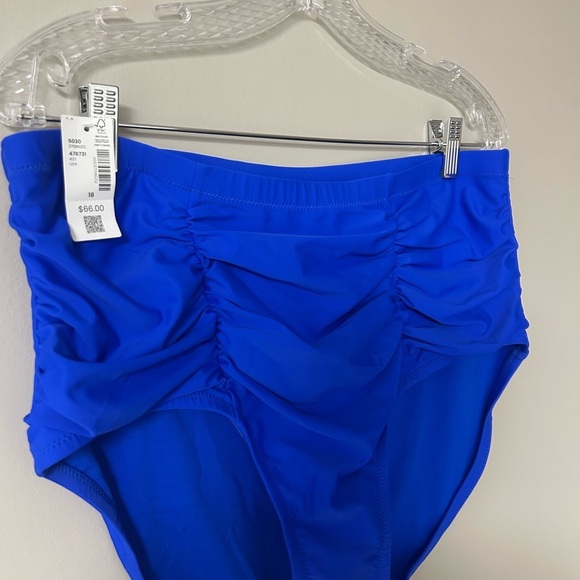 Pennington’s High Waisted Costa Swim Bottoms- Raisins Curve - Picture 2 of 5